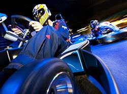 Kjør Go-Kart på utendørs og innendørs baner i Barcelona, Spania